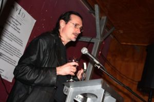 jason nahrung launches salvage